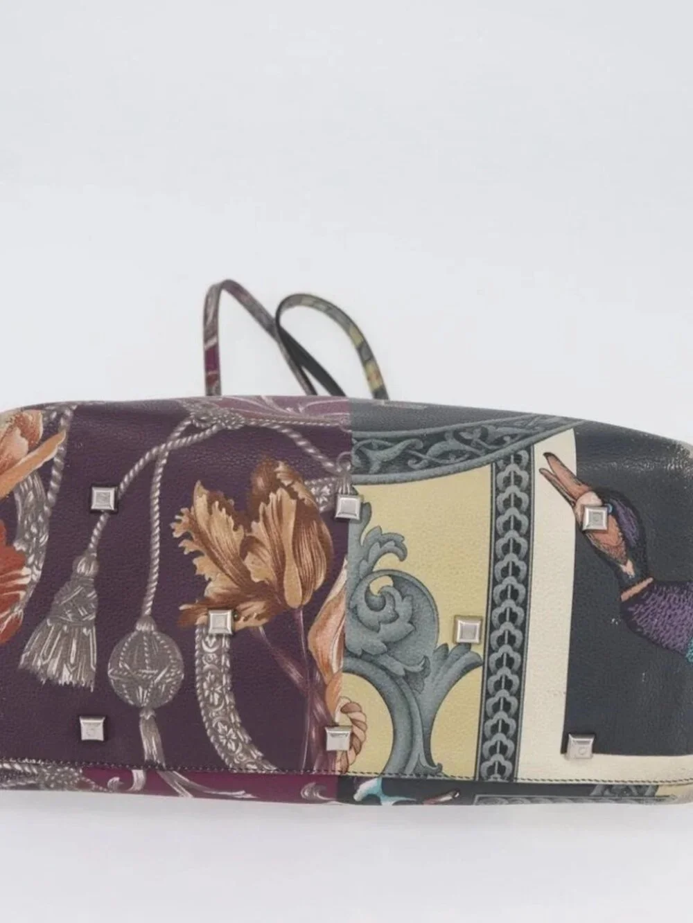 Salvatore Ferragamo Gancini Tote Bag Leather Multicolor Silver Auth LNZ658